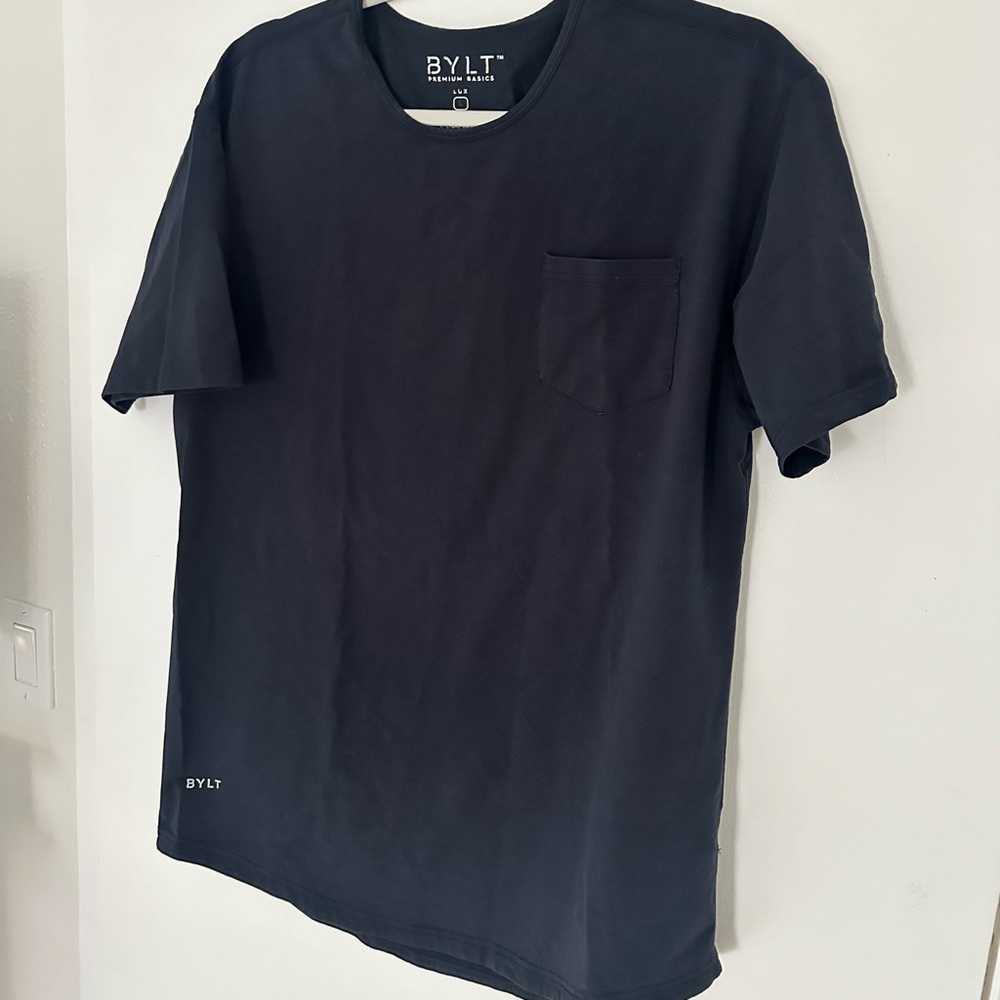 Men’s BYLT premium basics shirt - LUX. Navy blue